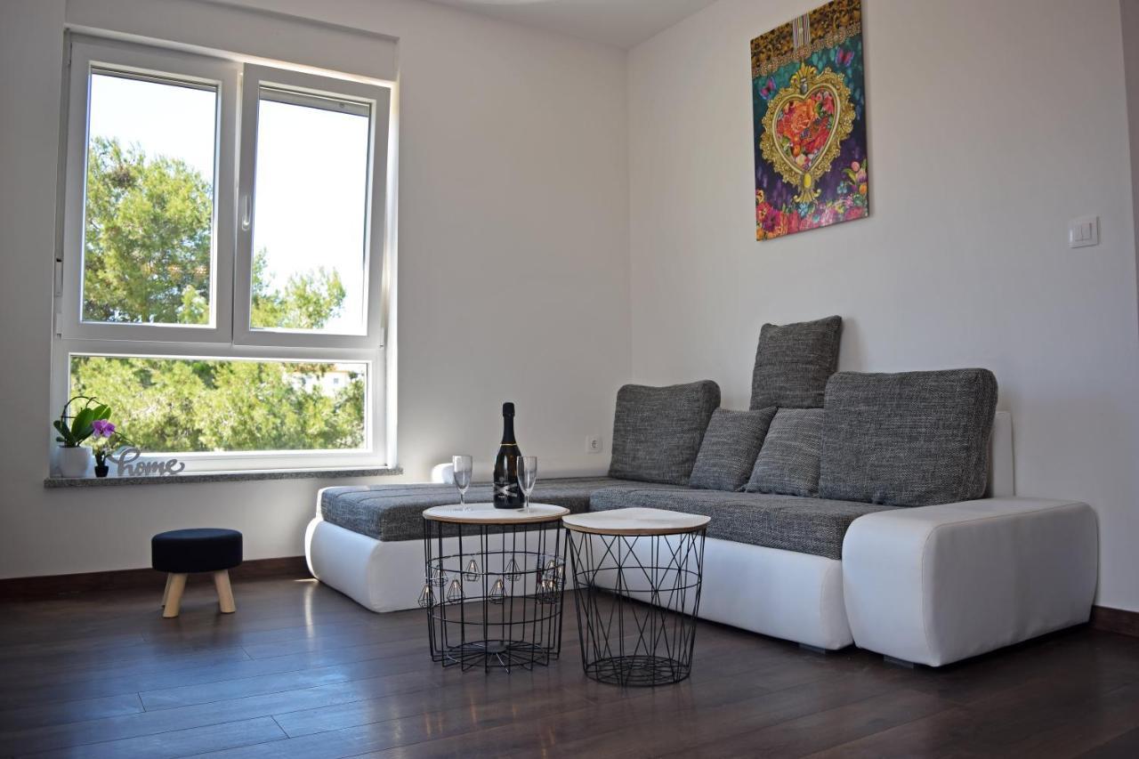 Apartment Summer Breeze Pula Exterior foto